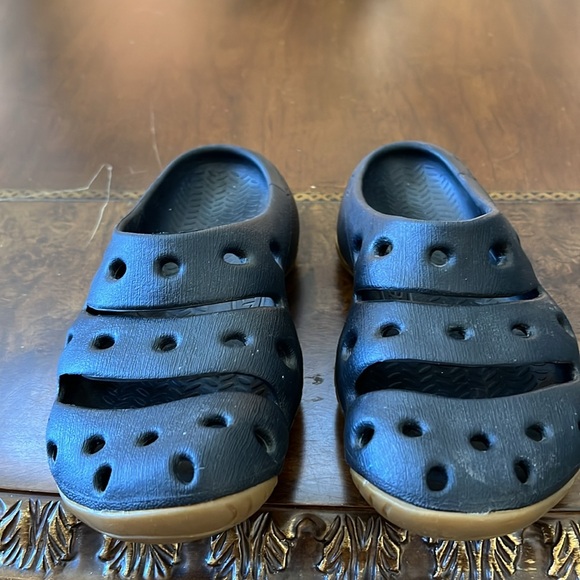 KEEN Yogui Arts Clogs / slip on - Picture 2 of 11